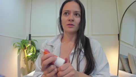 Snapshot of amberrmoore_ chatting on 13, 2, 2026 Amber moore online show from 13, 2, 2026