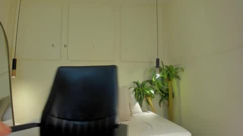 Snapshot of amberrmoore_ chatting on 24, 2, 2026 Amber moore online show from 24, 2, 2026