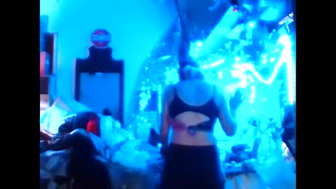 Snapshot of ambionce chatting on 13, 4, 2026 ambionce online show from 13, 4, 2026