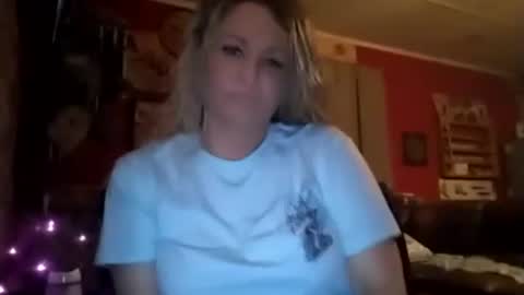 amdavis388 online show from 12, 9, 2025