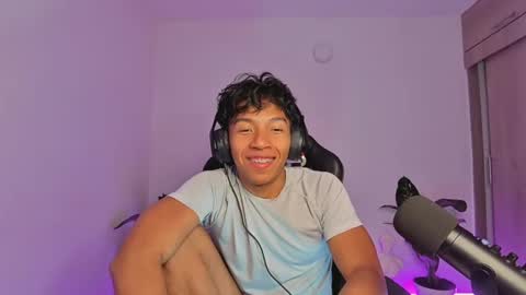 Snapshot of amdrix21 chatting on 14, 2, 2025 Amdrix online show from 14, 2, 2025