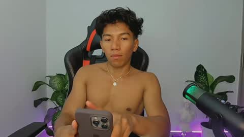 Snapshot of amdrix21 chatting on 16, 2, 2025 Amdrix online show from 16, 2, 2025