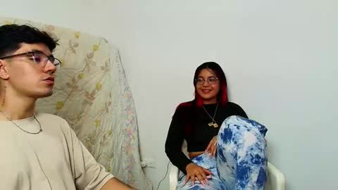 Snapshot of ameli_and_lucas chatting on 12, 3, 2025 Amelia  Lucas online show from 12, 3, 2025