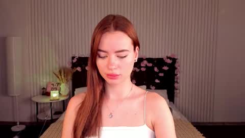 Snapshot of ameli_povilainn chatting on 14, 12, 2025 Ameli online show from 14, 12, 2025