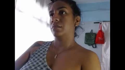 Snapshot of amelia_2023 chatting on 6, 1, 2025 amelia online show from 6, 1, 2025