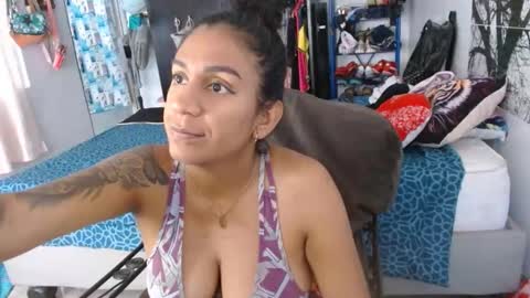 Snapshot of amelia_2023 chatting on 4, 3, 2025 amelia online show from 4, 3, 2025