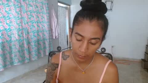 Snapshot of amelia_2023 chatting on 14, 10, 2025 amelia online show from 14, 10, 2025