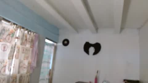 Snapshot of amelia_2023 chatting on 25, 11, 2025 amelia online show from 25, 11, 2025