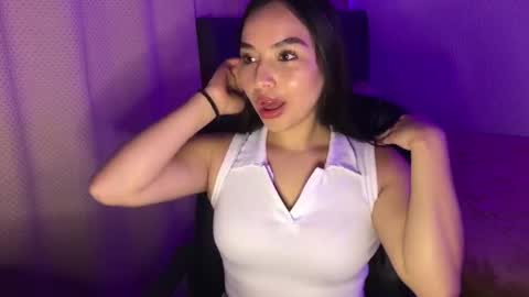 Amelia online show from 5, 6, 2026
