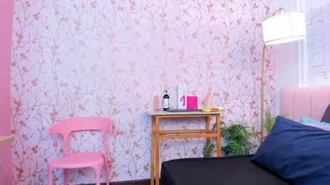 Amelia Adams online show from 11, 4, 2026