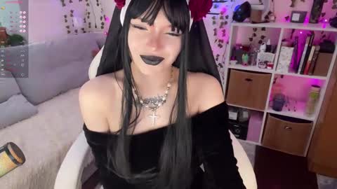 Amelia Aley  online show from 17, 2, 2025