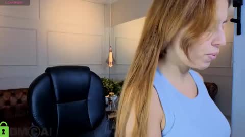 Snapshot of amelia_chillvibes chatting on 14, 9, 2025 AMELIA online show from 14, 9, 2025