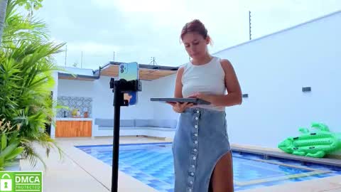 Snapshot of amelia_chillvibes chatting on 23, 11, 2025 AMELIA online show from 23, 11, 2025