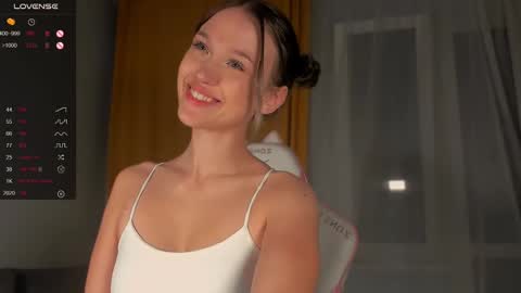 Your Amelia online show from 5, 3, 2025