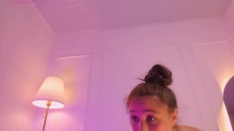 Snapshot of amelia_saenz_ chatting on 8, 1, 2026 Amelia online show from 8, 1, 2026