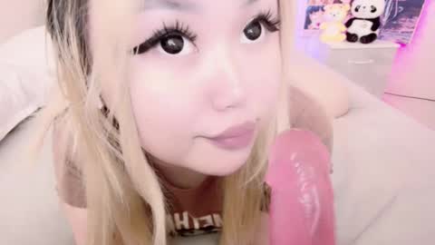 Snapshot of amelia_sunlight chatting on 24, 2, 2025 Amelia online show from 24, 2, 2025