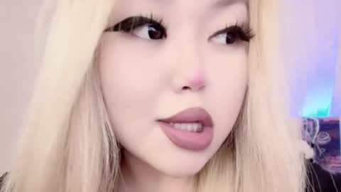 Snapshot of amelia_sunlight chatting on 3, 3, 2025 Amelia online show from 3, 3, 2025