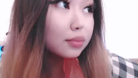 Snapshot of amelia_sunlight chatting on 17, 4, 2026 Amelia online show from 17, 4, 2026