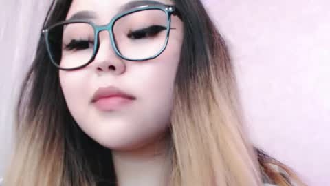 Snapshot of amelia_sunlight chatting on 14, 5, 2026 Amelia online show from 14, 5, 2026
