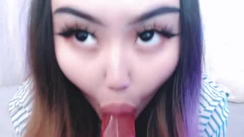Snapshot of amelia_sunlight chatting on 19, 5, 2026 Amelia online show from 19, 5, 2026