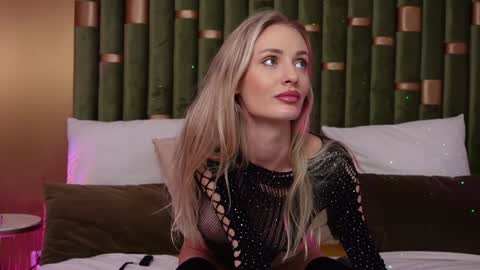 Snapshot of ameliaangell chatting on 30, 12, 2024 Amelia online show from 30, 12, 2024