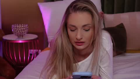 Snapshot of ameliaangell chatting on 21, 2, 2025 Amelia online show from 21, 2, 2025