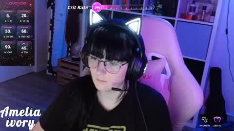 Snapshot of ameliaivory chatting on 20, 11, 2025 ameliaivory online show from 20, 11, 2025