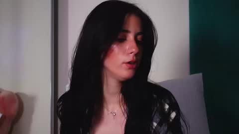 Snapshot of ameliajuney chatting on 13, 6, 2026 AmeliaJune online show from 13, 6, 2026