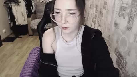 Snapshot of ameliakamishiro chatting on 8, 2, 2025 Amelia online show from 8, 2, 2025