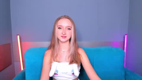 ameliawise online show from 5, 1, 2025