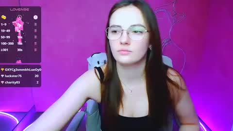 Snapshot of amelie_jackson_ chatting on 5, 2, 2025 Amelie online show from 5, 2, 2025