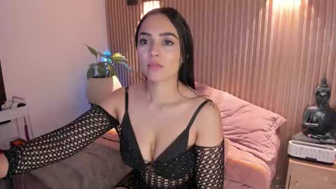 Snapshot of amelie_x chatting on 5, 3, 2026 Amelie online show from 5, 3, 2026