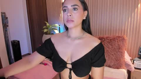 Snapshot of amelie_x chatting on 3, 4, 2026 Amelie online show from 3, 4, 2026