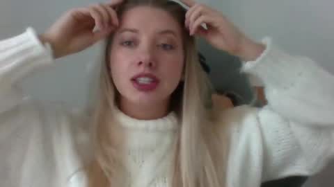 Amelie online show from 23, 12, 2024