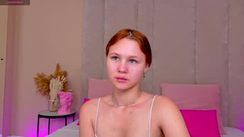 Snapshot of ameliroyse chatting on 16, 11, 2025 AmeliRoyse online show from 16, 11, 2025