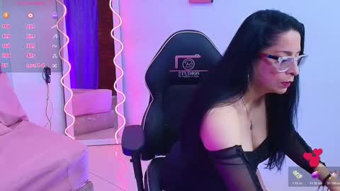 AMELY online show from 20, 10, 2025
