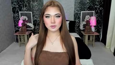 Claire online show from 24, 10, 2025