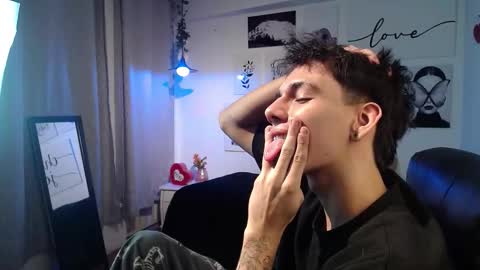 Snapshot of amethystshadow chatting on 17, 3, 2026 amethystshadow online show from 17, 3, 2026