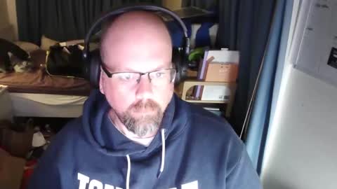 Snapshot of amf_1982 chatting on 23, 10, 2025 Andy online show from 23, 10, 2025