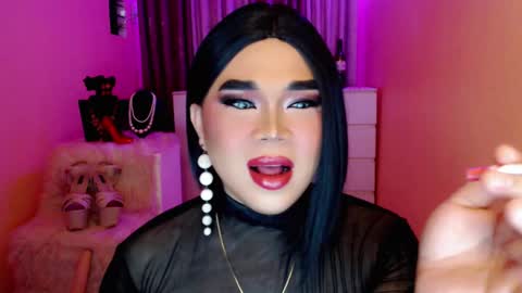 Queen Mireska online show from 31, 12, 2024