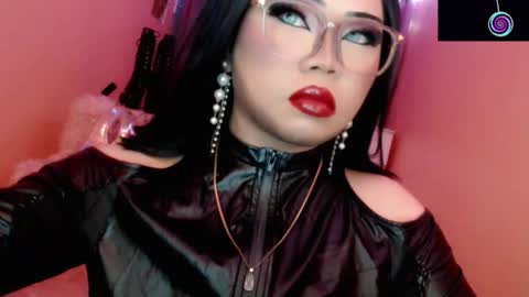 Queen Mireska online show from 25, 2, 2026