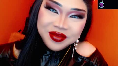 Snapshot of amiadoll chatting on 4, 3, 2026 Queen Mireska online show from 4, 3, 2026
