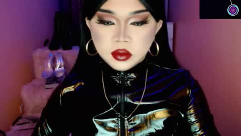 Snapshot of amiadoll chatting on 16, 3, 2026 Queen Mireska online show from 16, 3, 2026