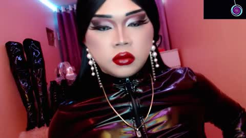 Snapshot of amiadoll chatting on 21, 3, 2026 Queen Mireska online show from 21, 3, 2026