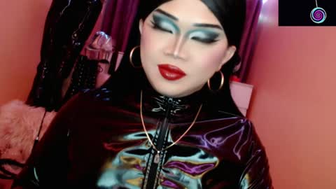 Snapshot of amiadoll chatting on 31, 3, 2026 Queen Mireska online show from 31, 3, 2026