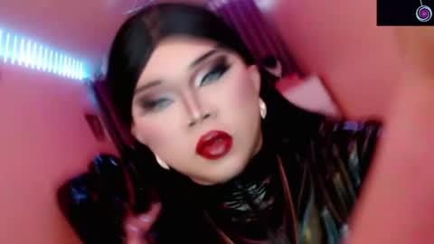 Snapshot of amiadoll chatting on 26, 4, 2026 Queen Mireska online show from 26, 4, 2026