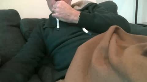 Snapshot of amicabledad chatting on 20, 12, 2025 amicabledad online show from 20, 12, 2025