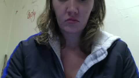 Snapshot of amileamariestar chatting on 18, 12, 2024 amileamariestar online show from 18, 12, 2024