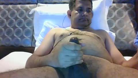 Snapshot of amimonalisa chatting on 10, 10, 2025 amimonalisa online show from 10, 10, 2025