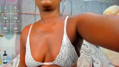 Amina online show from 24, 11, 2025